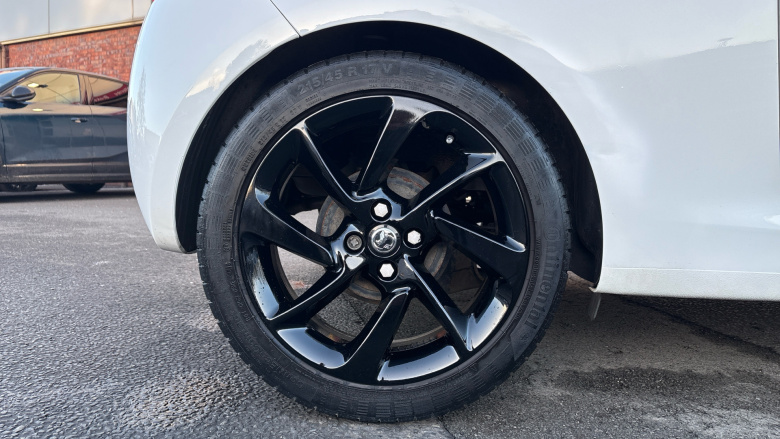 Vauxhall Adam 1.2i Energised 3dr Petrol Hatchback